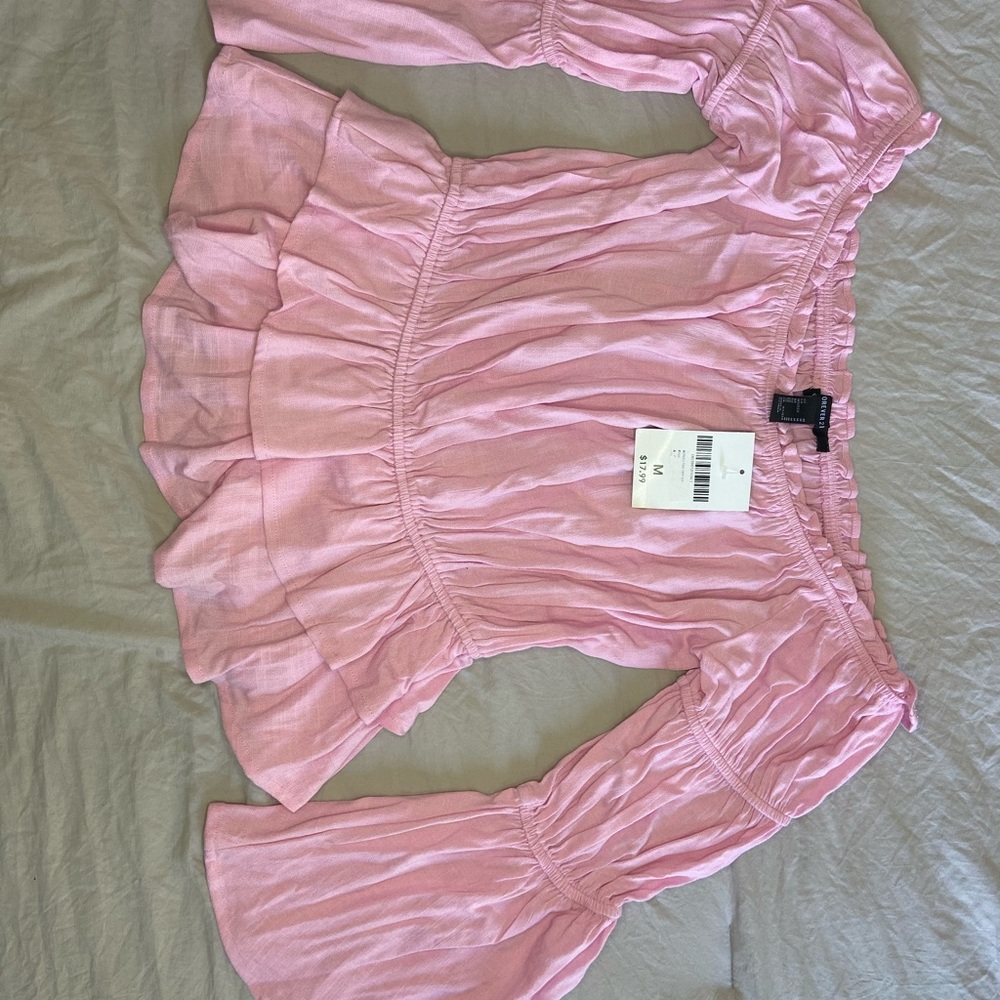 Shoulder less pink top